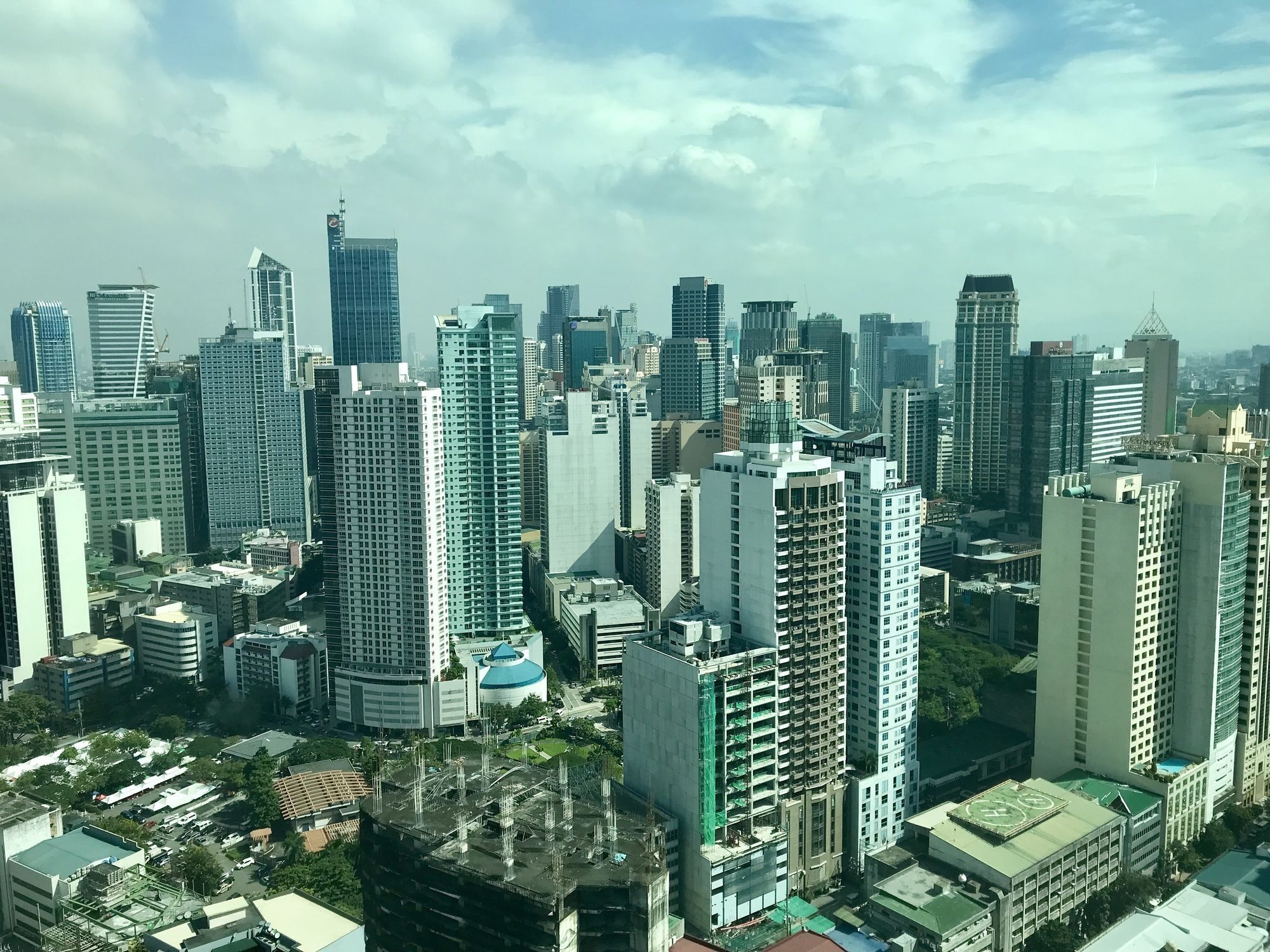 The Beacon Serviced Residences Makati City Exterior photo